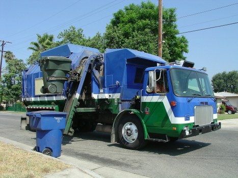 Eco-friendly waste disposal with skip hire